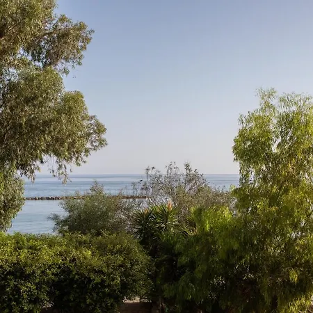 Mayra Seafront Luxury